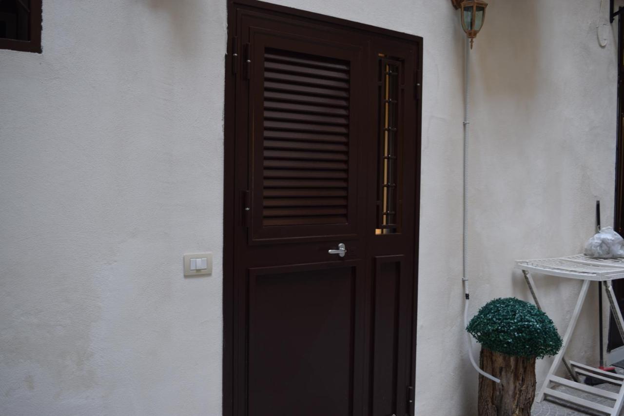 Nonnona House-Napoli Centro Apartment Exterior photo